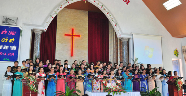 Binh Thuan province: Spiritual refreshment course for Protestant women